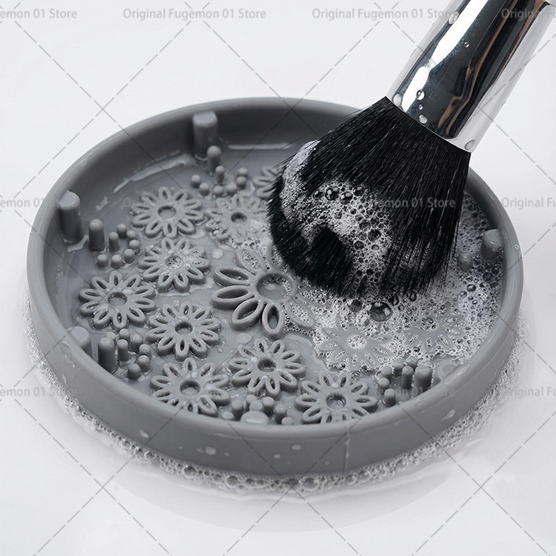 Blush Brush Kabuki - Makeup Brush Cleaner Powder Puff Cleaning