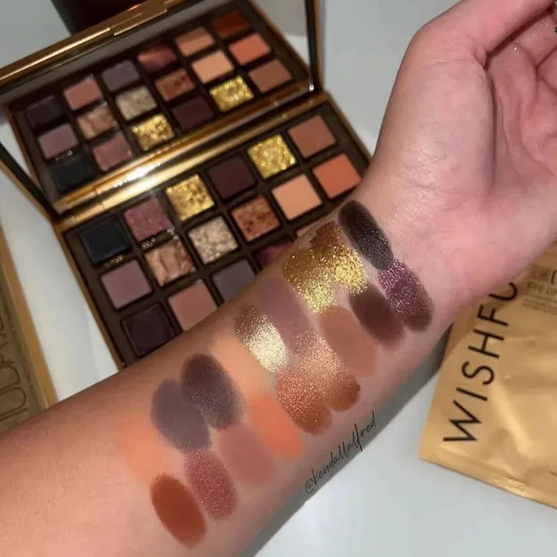 Huda beauty 18 Colors Empowere - Huda Beauty Makeup Set ulasan dan harga