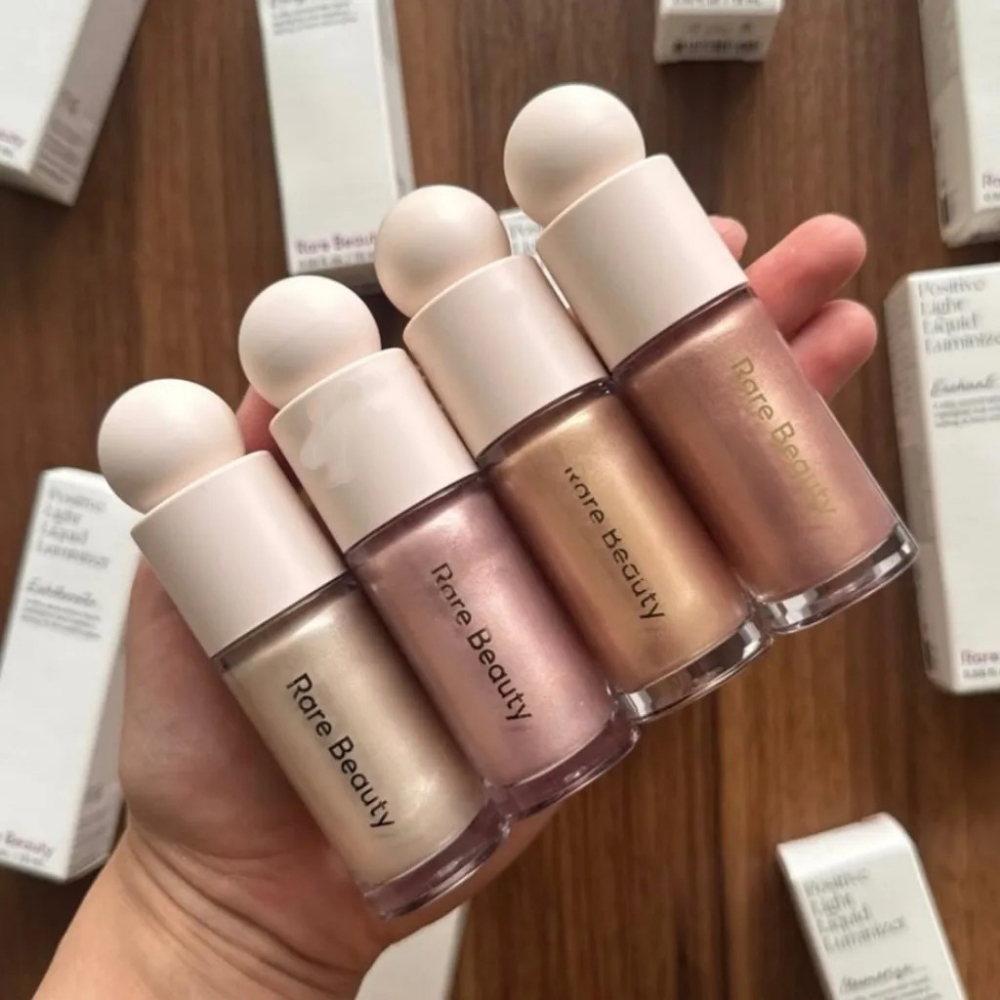 Rare Beauty Light Silky Highli - Rare Beauty Makeup Highlighter ulasan dan harga